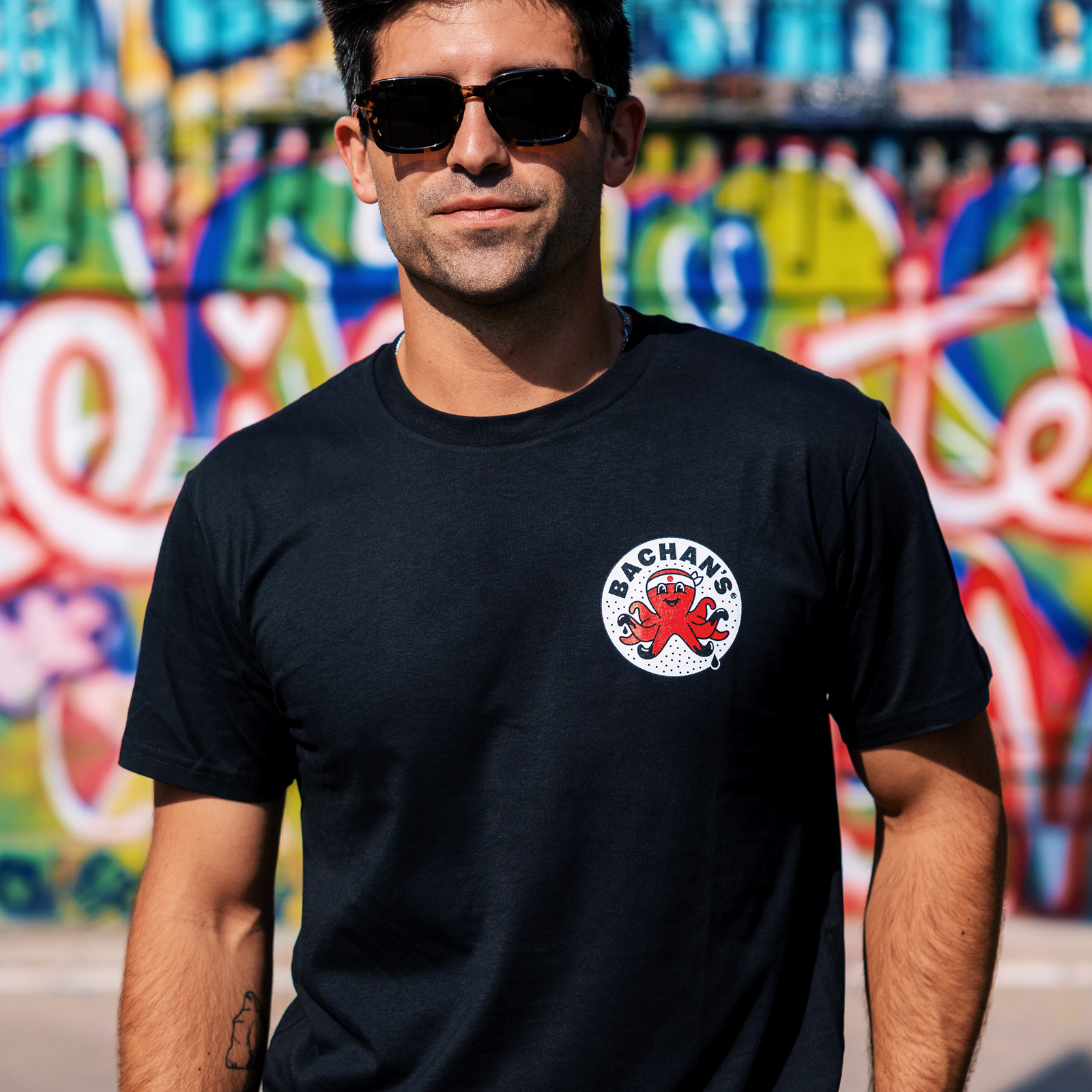 Logo Tee I6